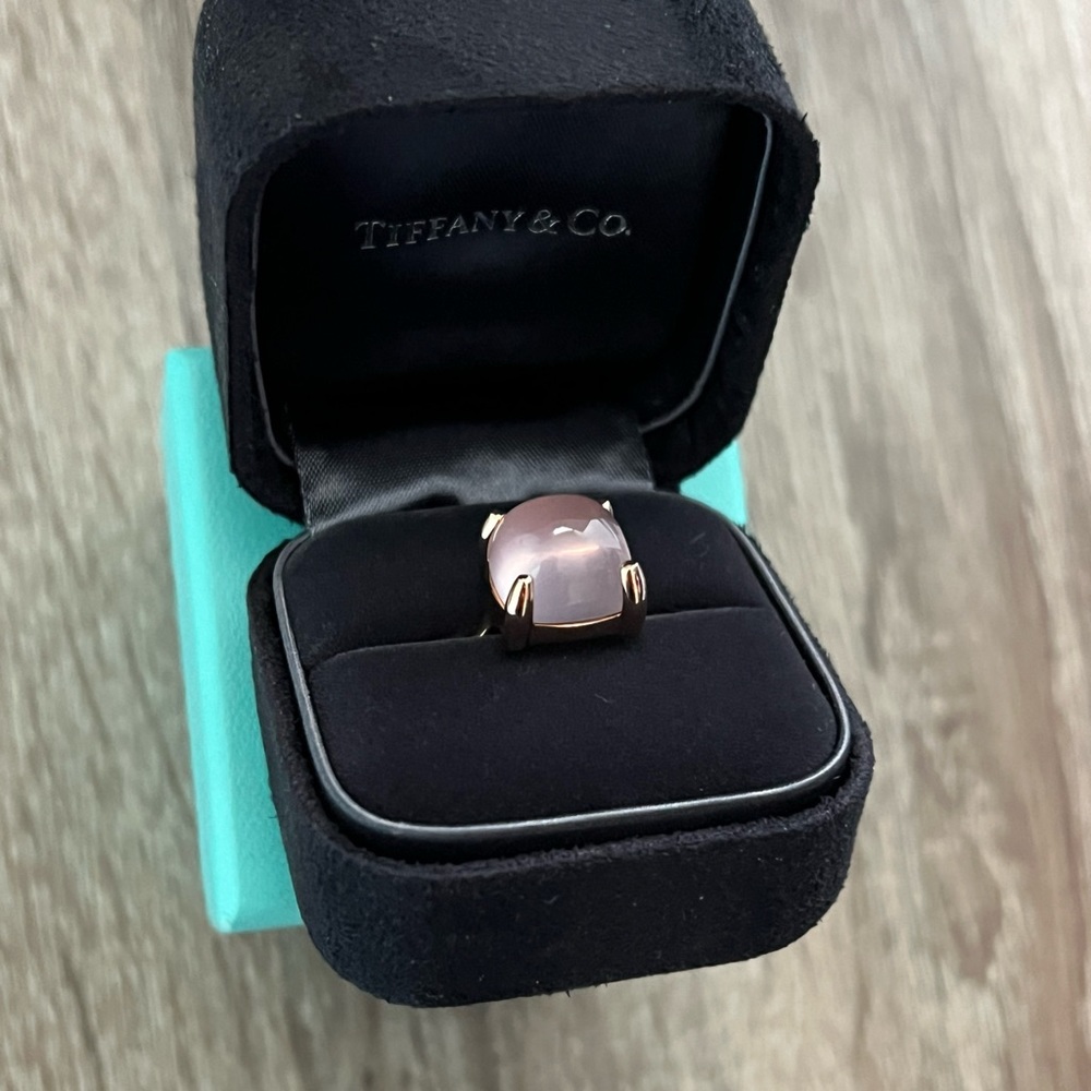Tiffany & Co. rose quartz sugar stack ring - Picture 3 of 16